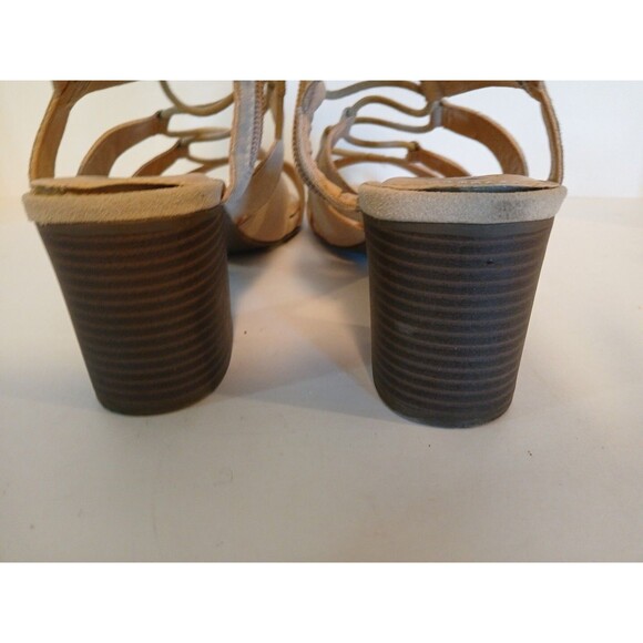 Lust For Life L-Daphne Tan Strappy Block Heel Womens 8.5 Gently Used Pretty - Picture 8 of 16